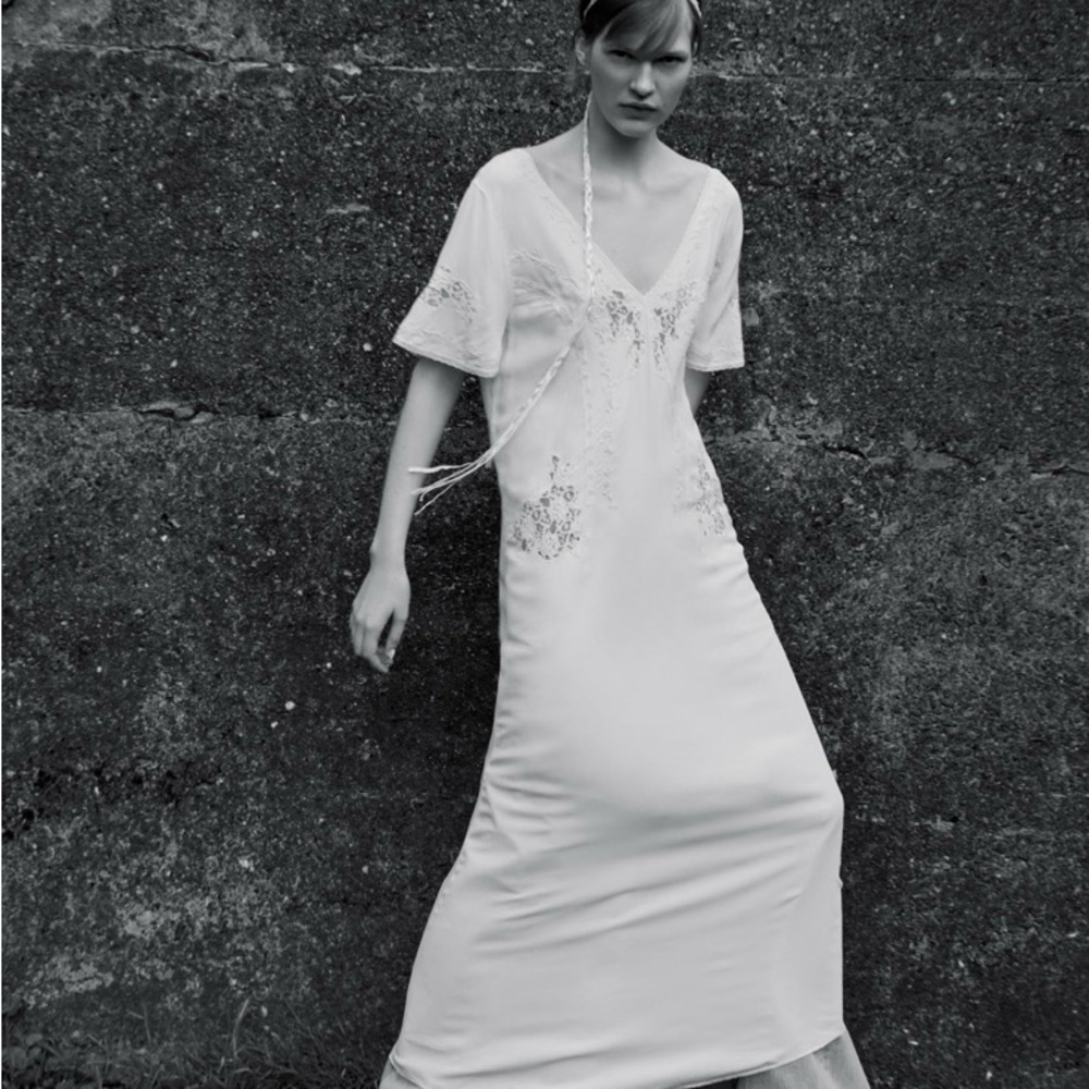 Elegant White Maxi Dress